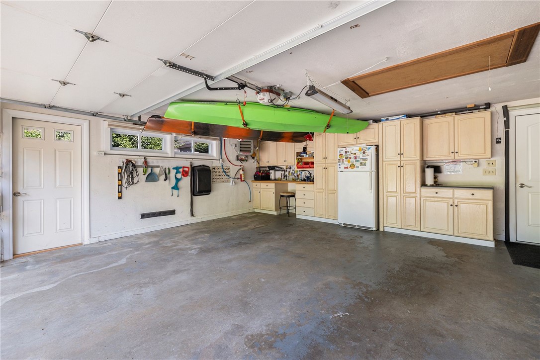 6 Crawford Avenue Warwick, RI 02889 - Photo 45 of 47