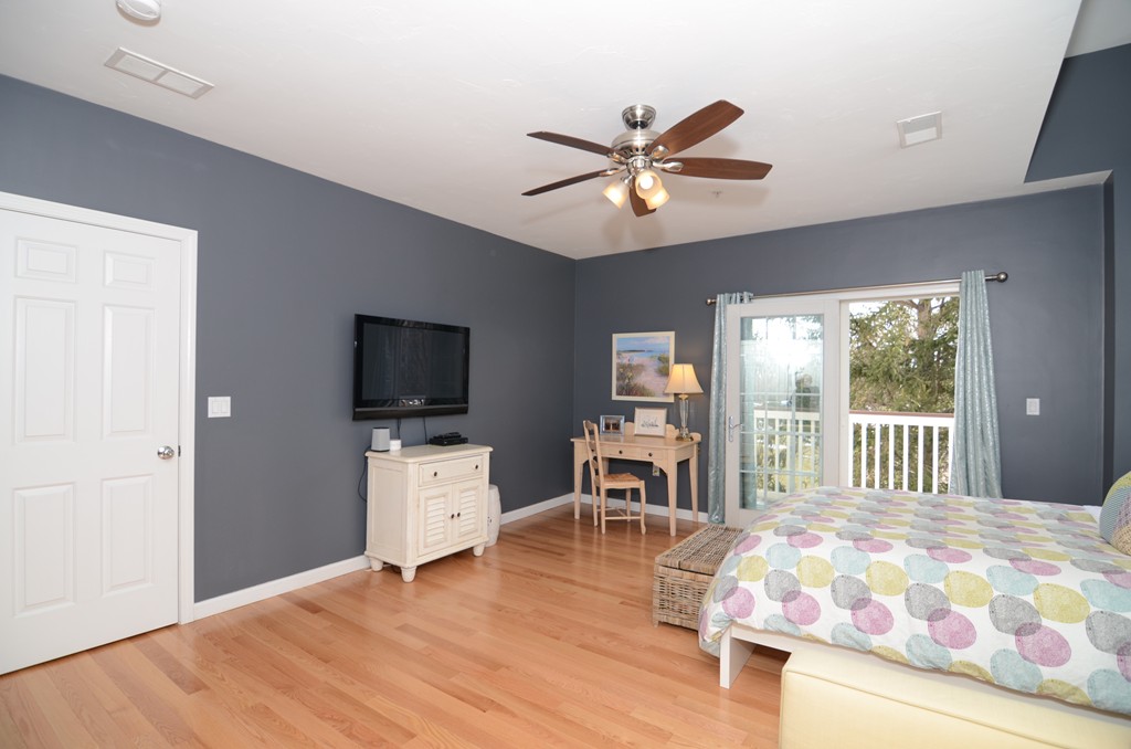 197 Victory Road, Unit 197 Quincy, MA 02171 - Photo 12 of 20 Gallery Image 12