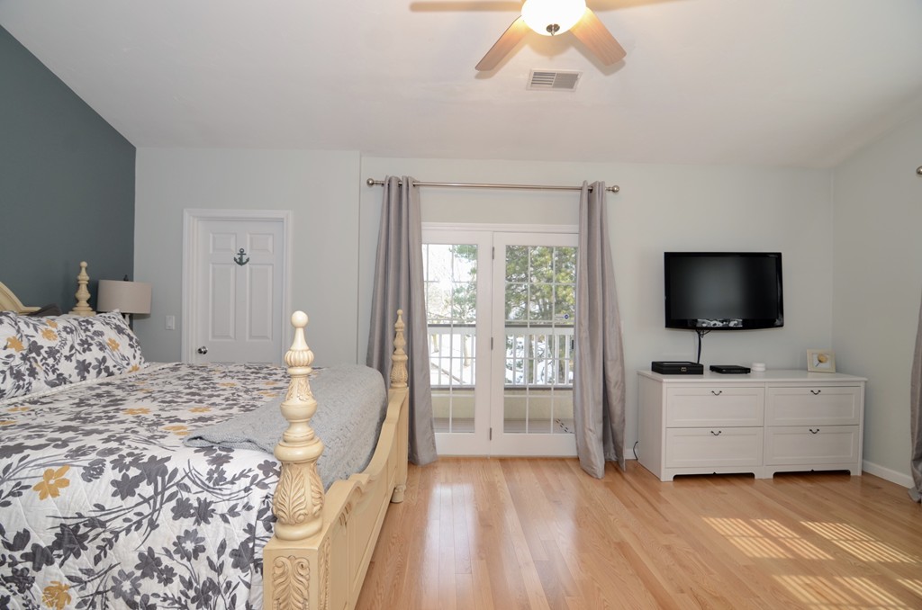 197 Victory Road, Unit 197 Quincy, MA 02171 - Photo 8 of 20 Gallery Image 8