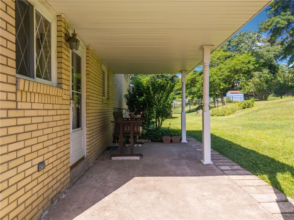 609 Brightberry Road Monroeville, PA 15146 - Photo 22 of 36 Covered back patio