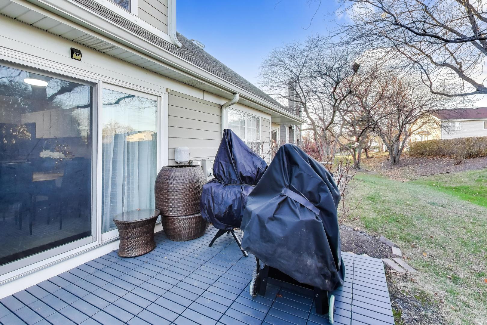 641 Kingsbridge Drive Carol Stream, IL 60188 - Photo 25 of 32