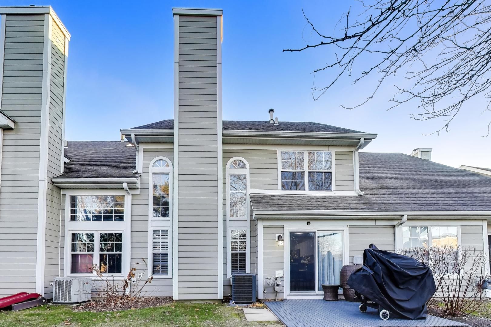 641 Kingsbridge Drive Carol Stream, IL 60188 - Photo 28 of 32