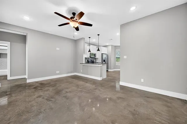 $1,500 | 1501 South 7th Avenue, Denison, TX 75021