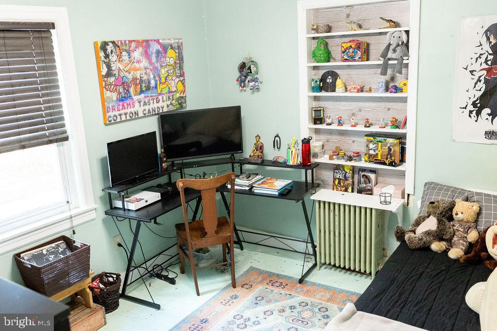 418 South Walnut Street Lititz, PA 17543 - Photo 39 of 75 To the left, a brightly decorated bedroom
