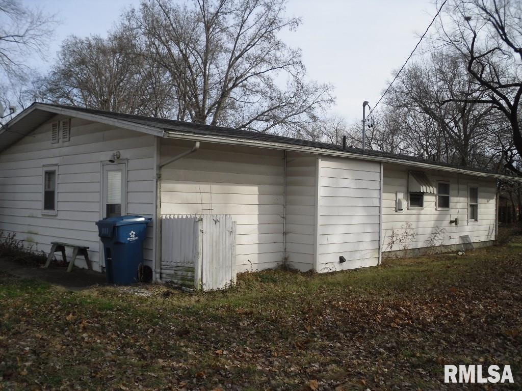 62 Ridge Road Centralia, IL 62801 - Photo 13 of 14 Gallery Image 13