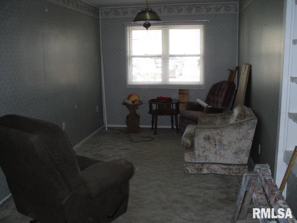 62 Ridge Road Centralia, IL 62801 - Photo 4 of 14 Gallery Image 4