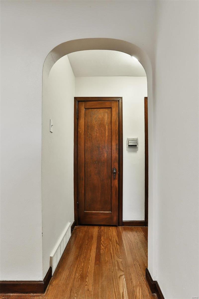 5842 Rhodes Avenue St. Louis, MO 63109 - Photo 15 of 27 Gallery Image 15