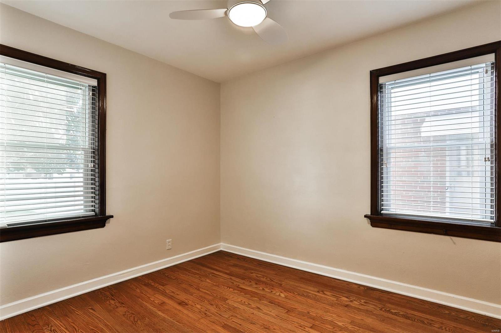 5842 Rhodes Avenue St. Louis, MO 63109 - Photo 19 of 27 Gallery Image 19
