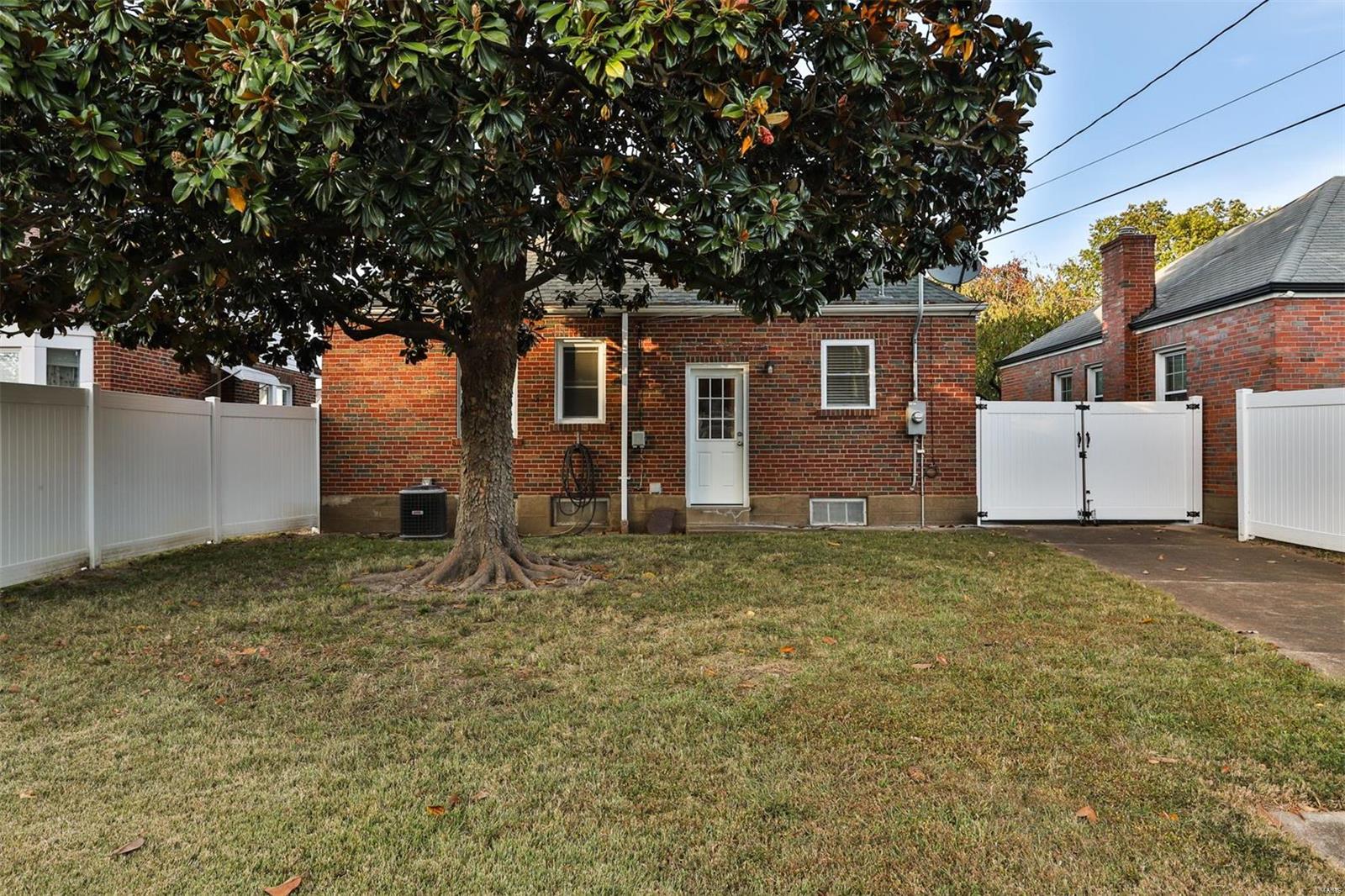 5842 Rhodes Avenue St. Louis, MO 63109 - Photo 24 of 27 Gallery Image 24