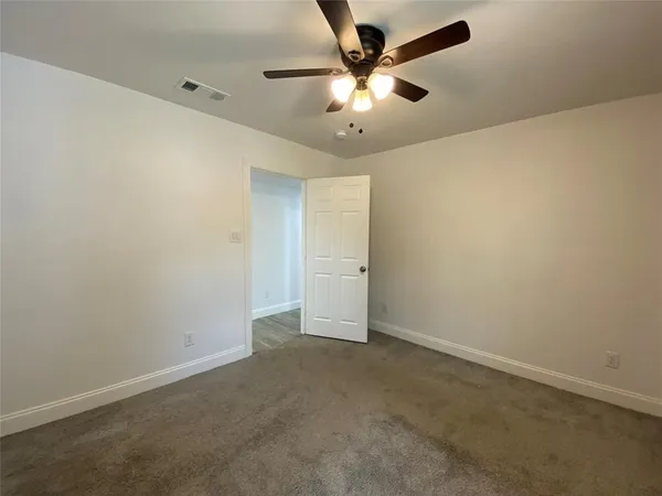 $2,400 | 3035 Townsend Drive, Dallas, TX 75229