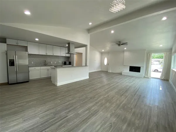 $2,400 | 3035 Townsend Drive, Dallas, TX 75229