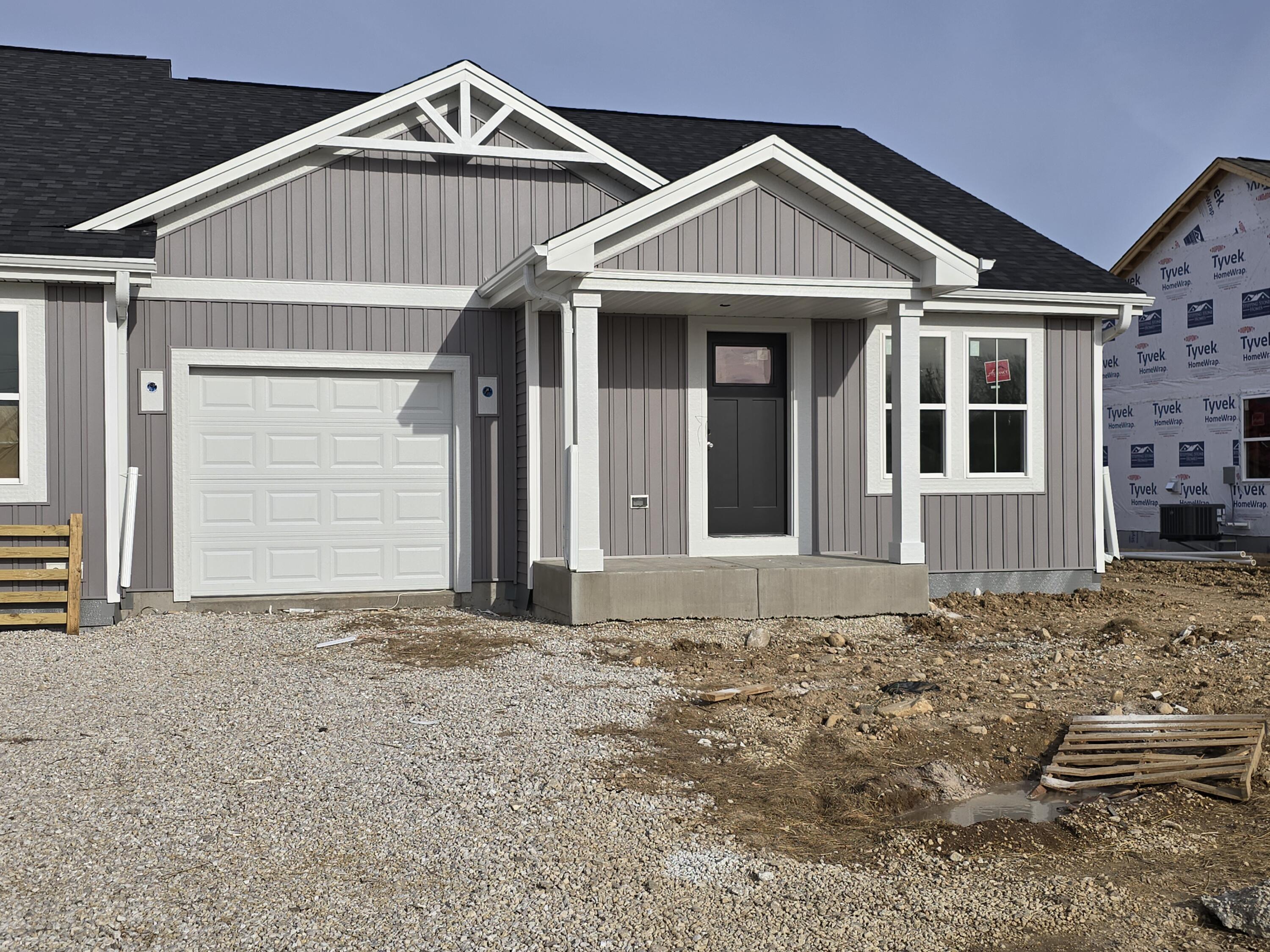 624 Harvest Road Hartford, WI 53027 - Photo 1 of 15 624 Harvest Ln