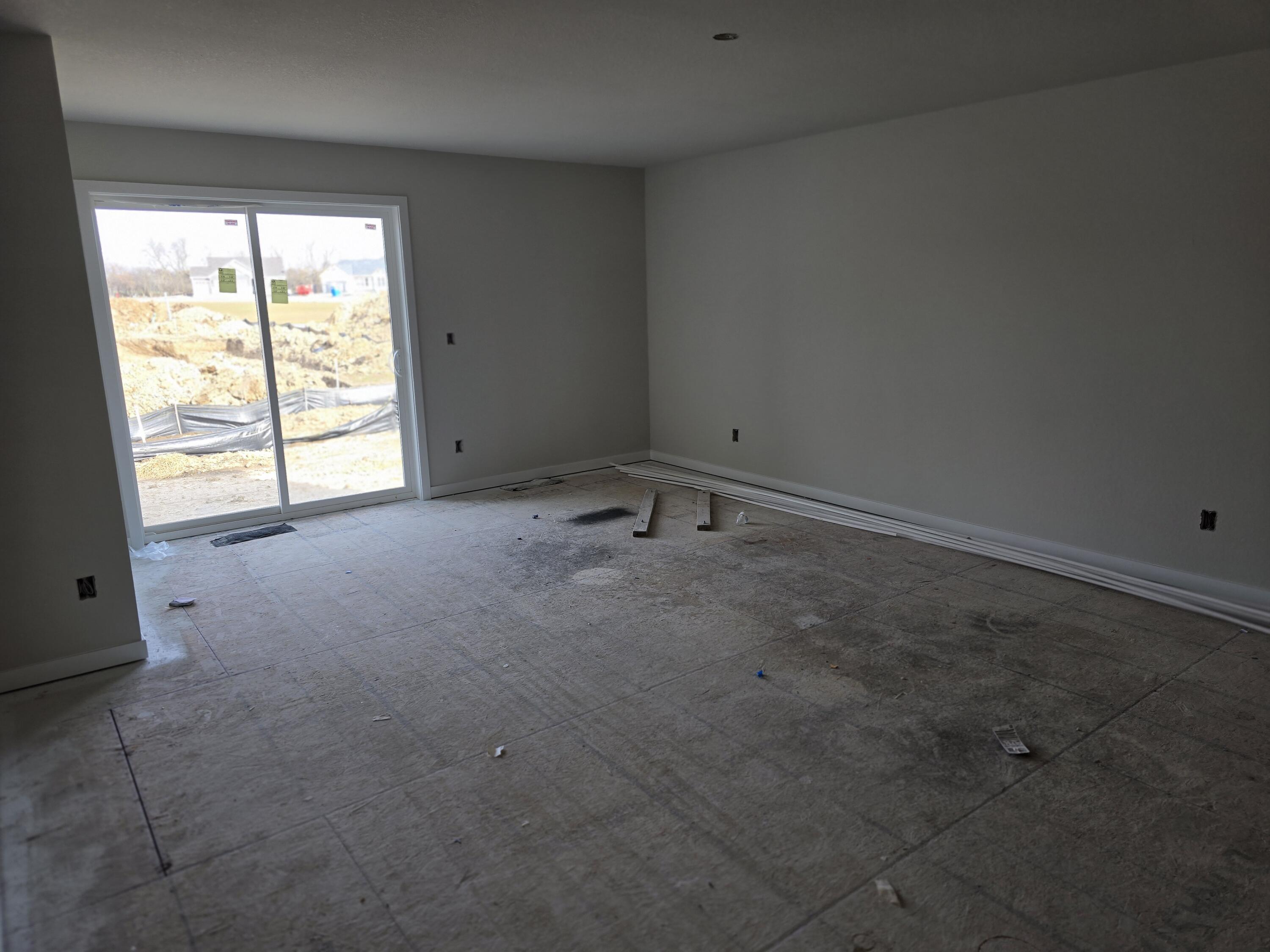 624 Harvest Road Hartford, WI 53027 - Photo 3 of 15 624 Harvest Ln