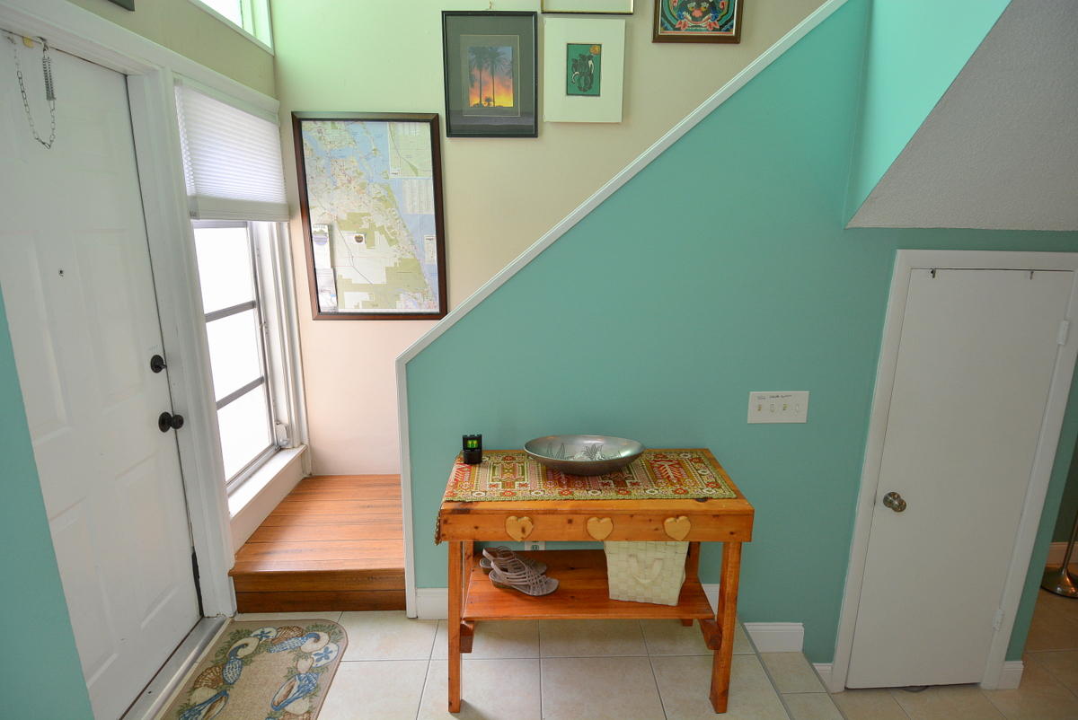 4607 Southeast Binnacle Way, Unit 1B Stuart, FL 34997 - Photo 3 of 36 Entry