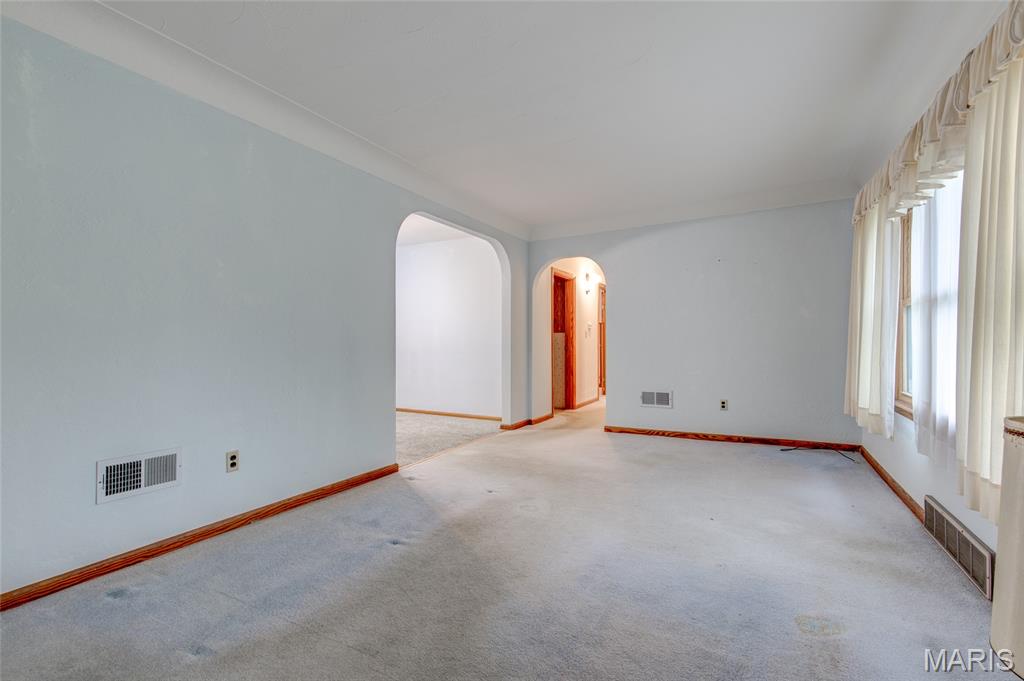 5673 Humbert Road Godfrey, IL 62035 - Photo 15 of 37