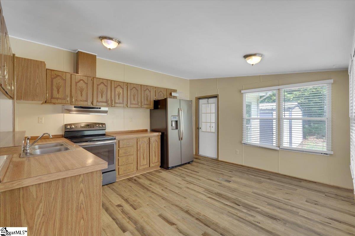 138 Pittman Road Marietta, SC 29661 - Photo 7 of 19 Gallery Image 7