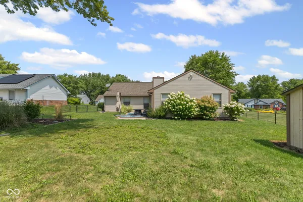 $295,000 | 6433 Southern Lakes Drive North, Indianapolis, IN 46237