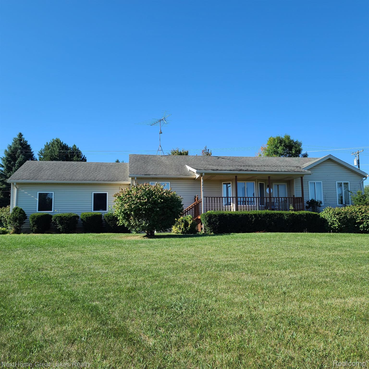 7475 Hall Road Davisburg, MI 48350 - Photo 3 of 48