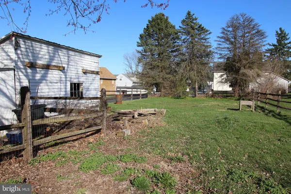 $1,850 | 5 South Singer Avenue, Paradise, PA 17562