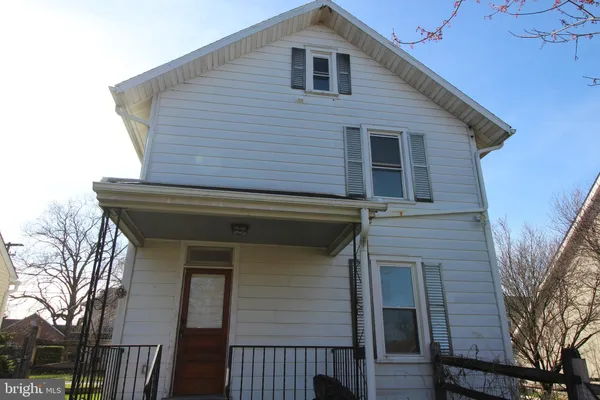 $1,850 | 5 South Singer Avenue, Paradise, PA 17562