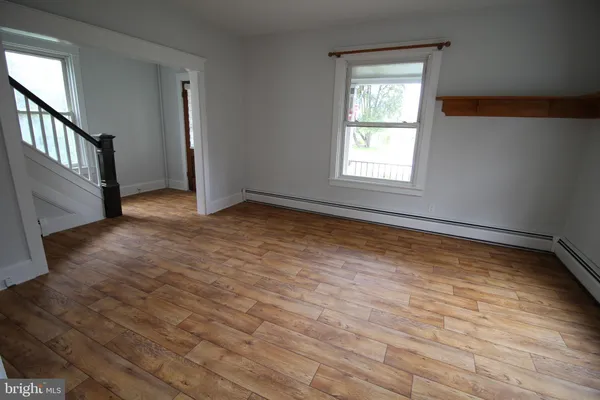 $1,850 | 5 South Singer Avenue, Paradise, PA 17562