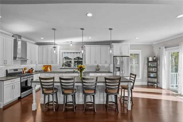 $1,250,000 | 13 Vanderbilt Lane, Portsmouth, RI 02871