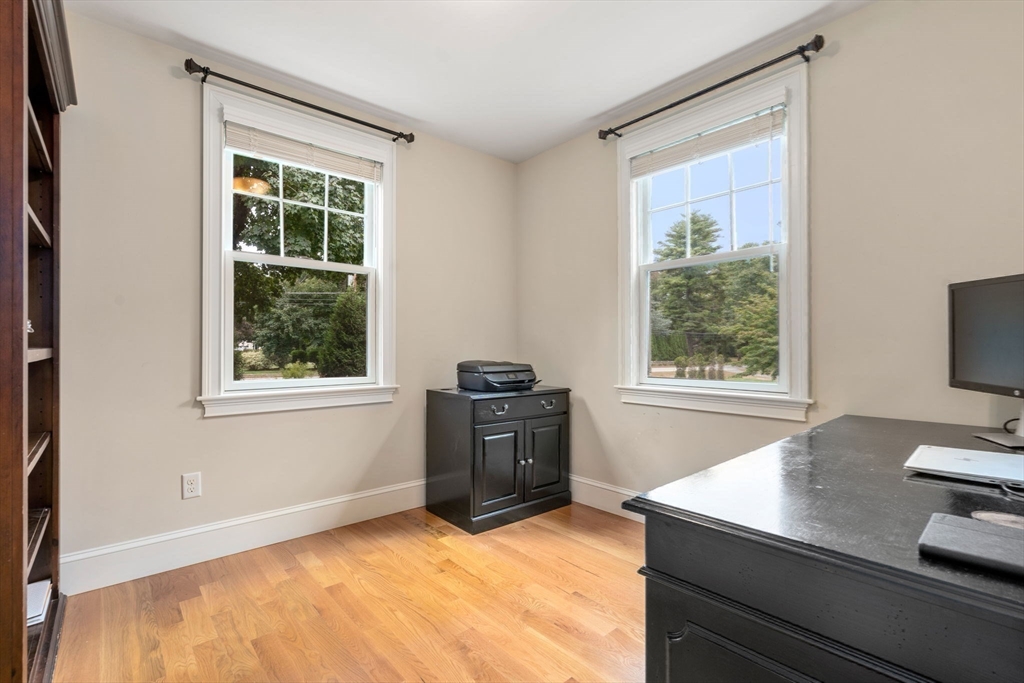 296 Concord Road Wayland, MA 01778 - Photo 17 of 20