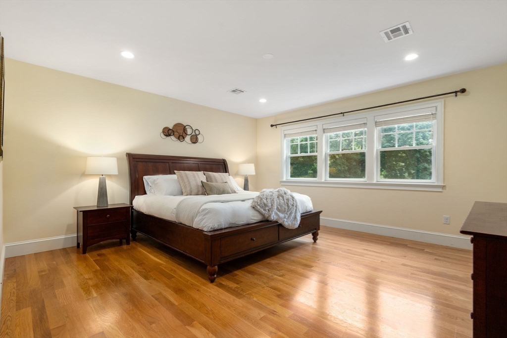 296 Concord Road Wayland, MA 01778 - Photo 10 of 20