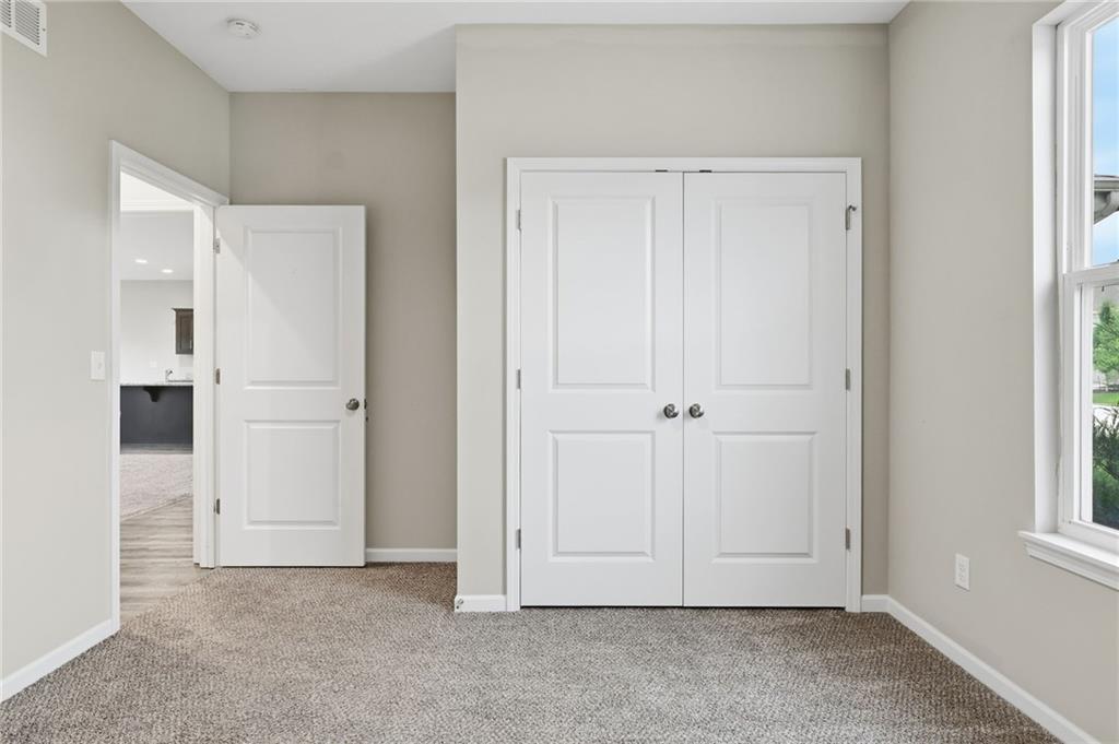 21803 Southcreek Road Peculiar, MO 64078 - Photo 16 of 54