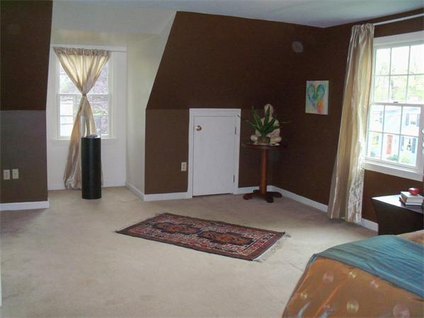 4 Overlook Road Reading, MA 01867 - Photo 8 of 10 Gallery Image 8