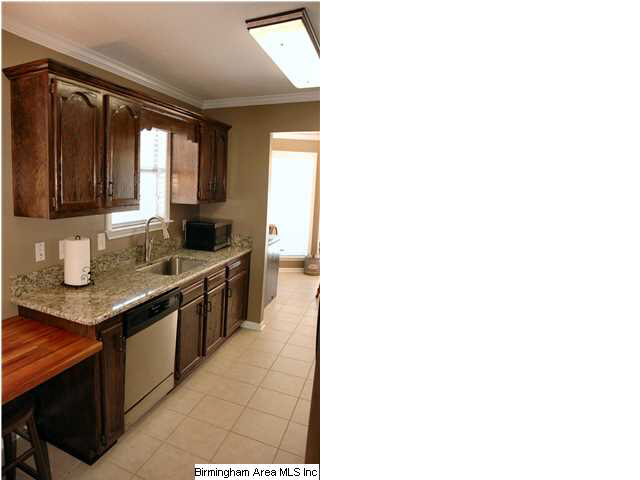 6754 Crossbrook Lane Pinson, AL 35126 - Photo 9 of 24