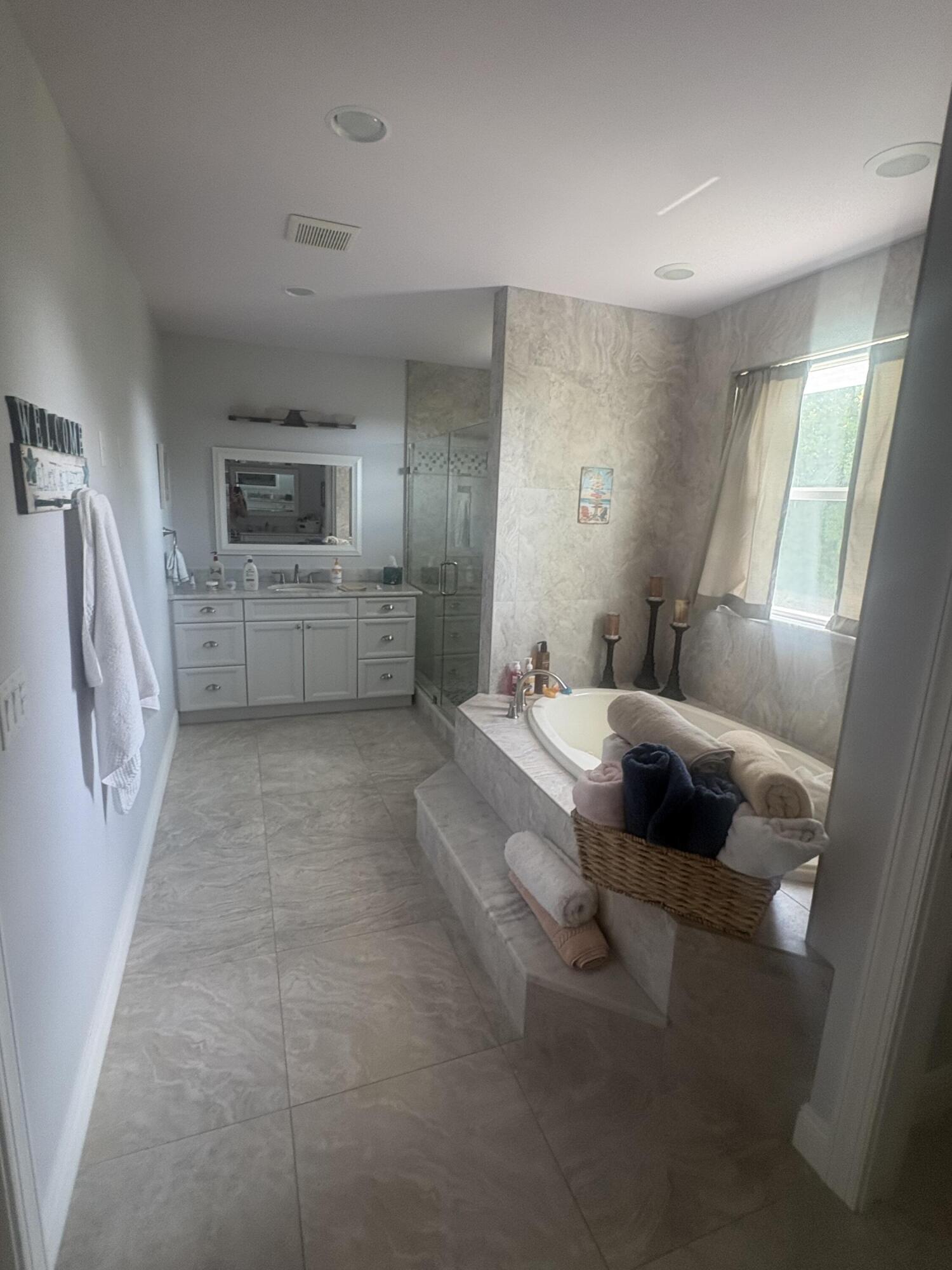 172 South River Road Sewall's Point, FL 34996 - Photo 41 of 47 41