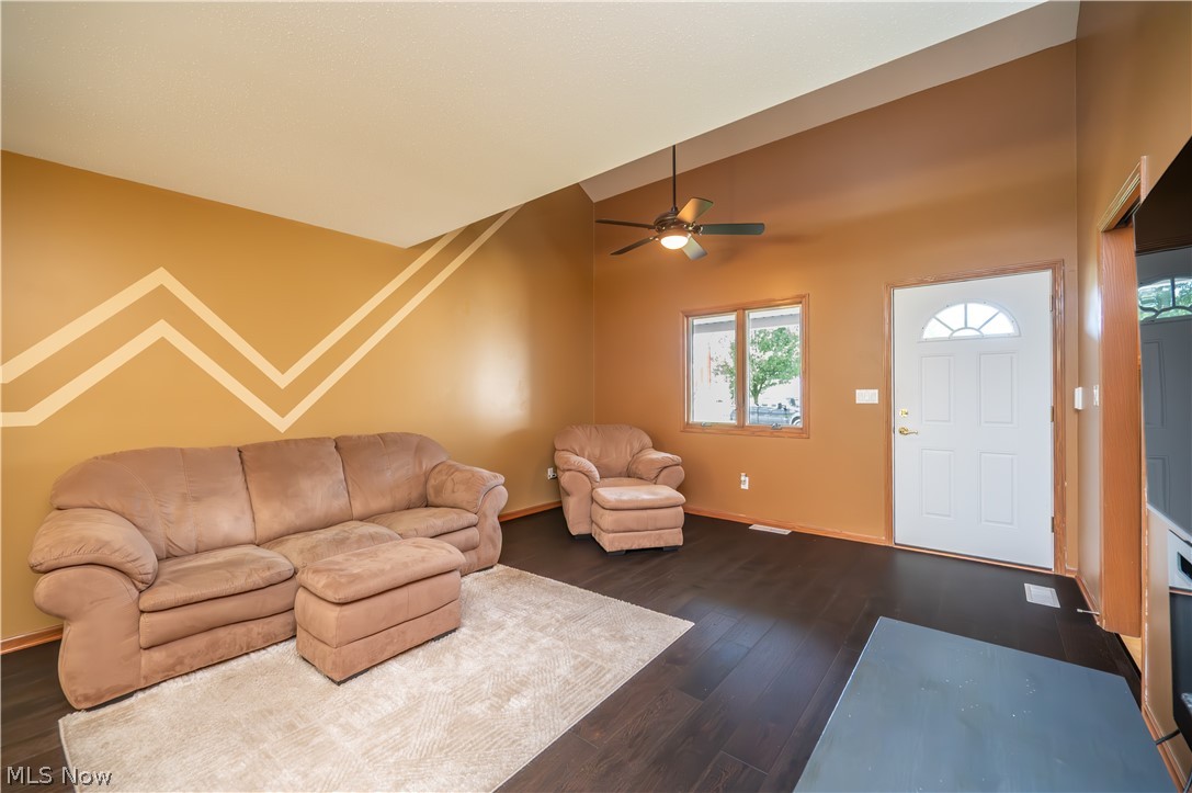 535 Wilcox Road Youngstown, OH 44515 - Photo 20 of 49