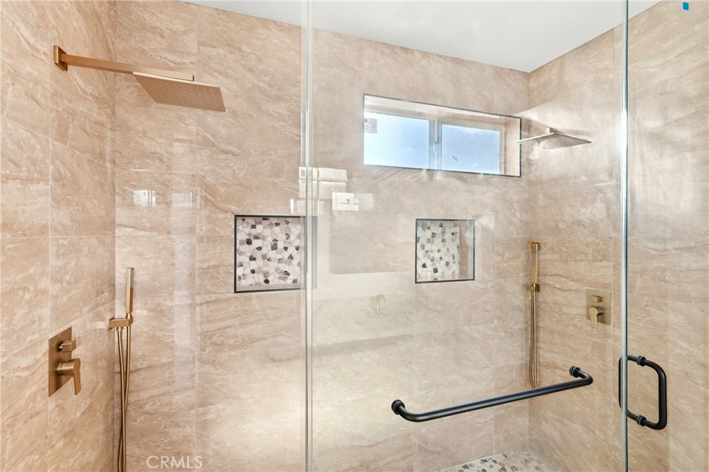 13063 Via Alia Riverside, CA 92503 - Photo 33 of 38 Gallery Image 33