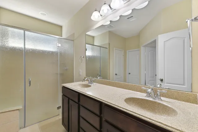 $319,900 | 23606 Bernshausen Drive, Spring, TX 77389