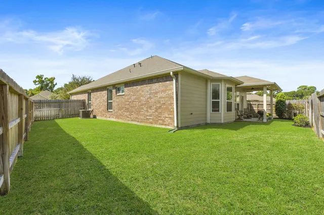 $319,900 | 23606 Bernshausen Drive, Spring, TX 77389