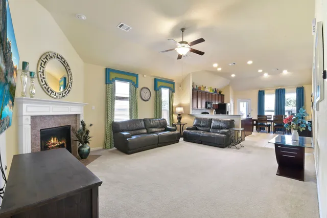 $319,900 | 23606 Bernshausen Drive, Spring, TX 77389