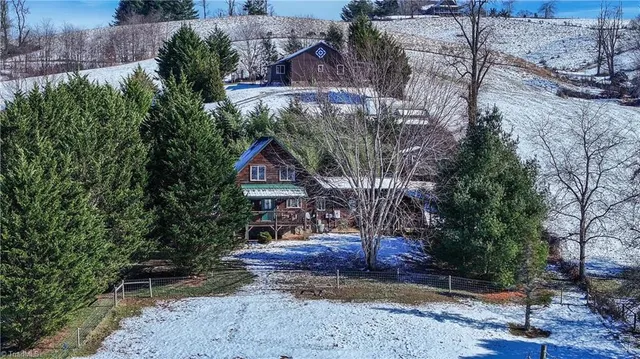 $335,000 | 385 Col Francis Road, Crumpler, NC 28617