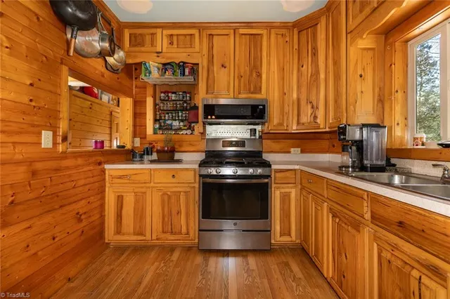 $335,000 | 385 Col Francis Road, Crumpler, NC 28617