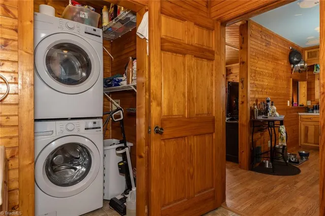 $335,000 | 385 Col Francis Road, Crumpler, NC 28617