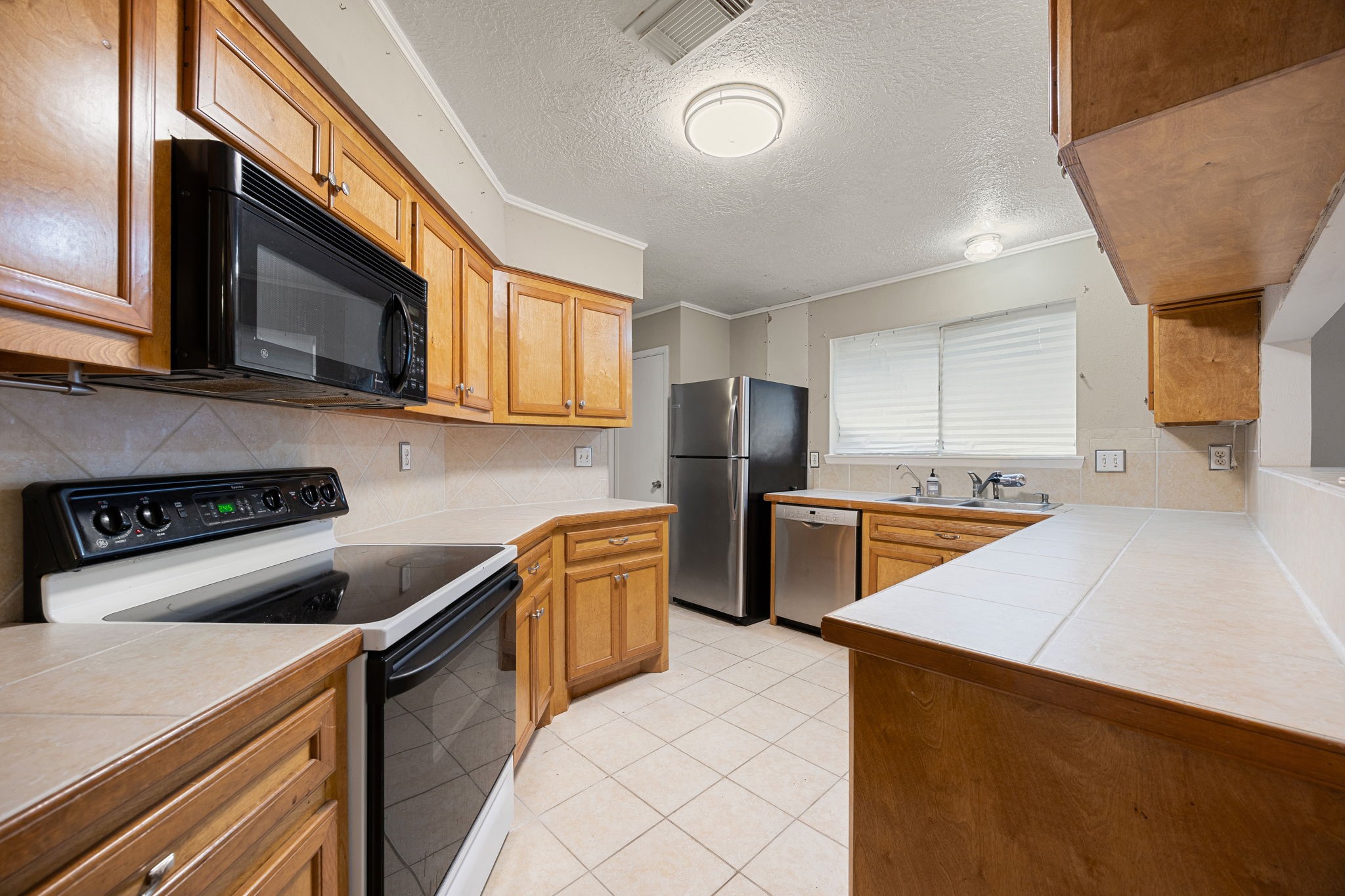 22514 Sleepygate Drive Spring, TX 77373 - Photo 11 of 24