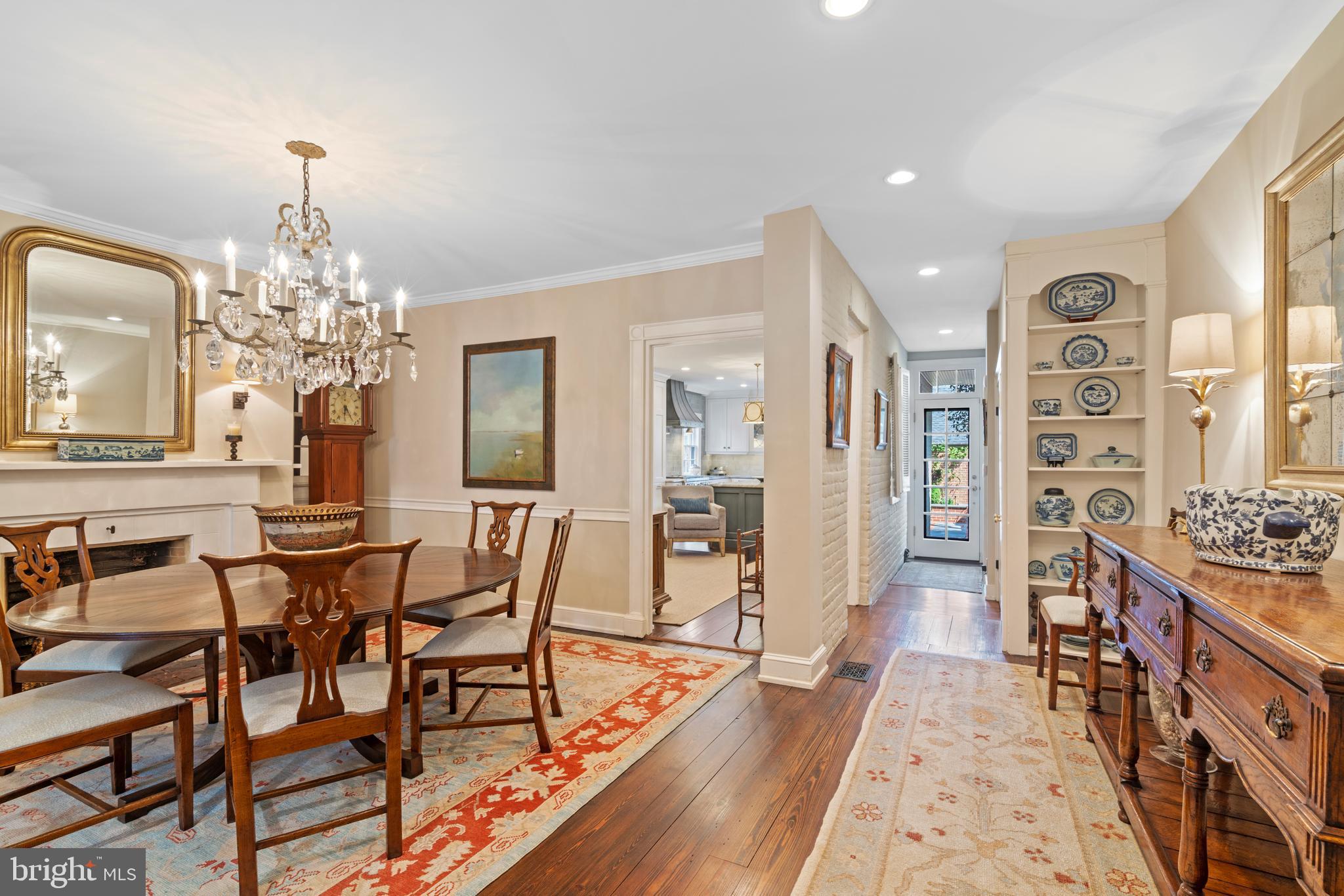 Dining Room/Hall