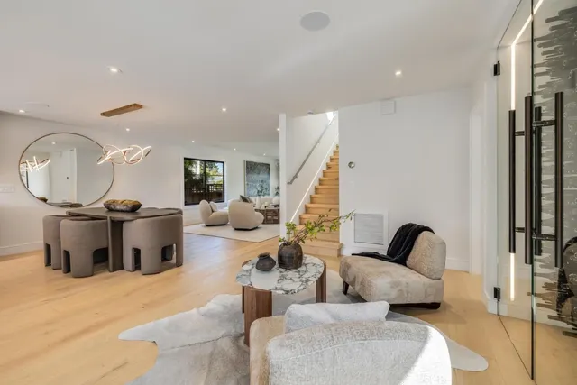 $4,298,000 | 139 Victoria Road, Burlingame, CA 94010