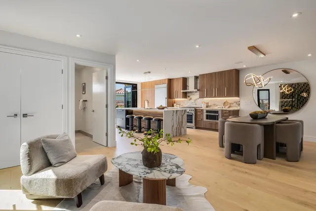 $4,298,000 | 139 Victoria Road, Burlingame, CA 94010