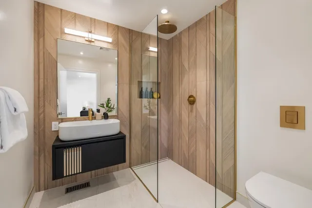 $4,298,000 | 139 Victoria Road, Burlingame, CA 94010