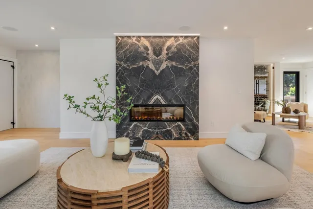 $4,298,000 | 139 Victoria Road, Burlingame, CA 94010