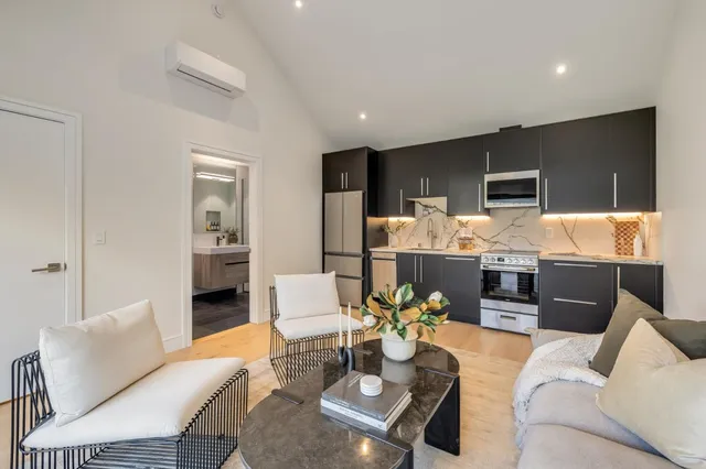 $4,298,000 | 139 Victoria Road, Burlingame, CA 94010