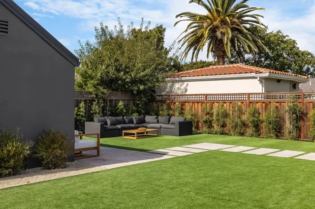 $4,298,000 | 139 Victoria Road, Burlingame, CA 94010