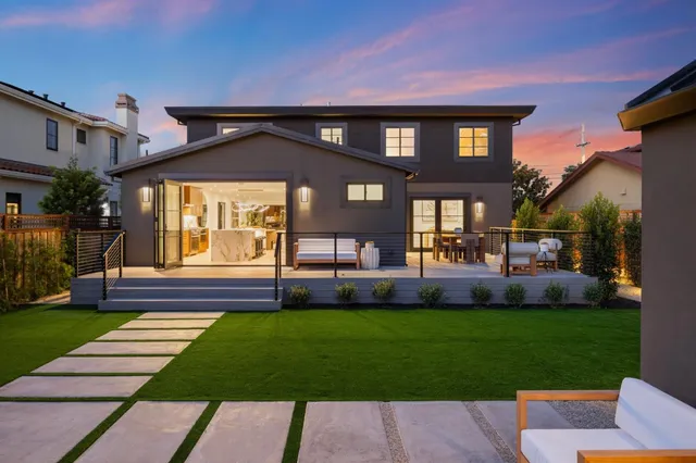 $4,298,000 | 139 Victoria Road, Burlingame, CA 94010