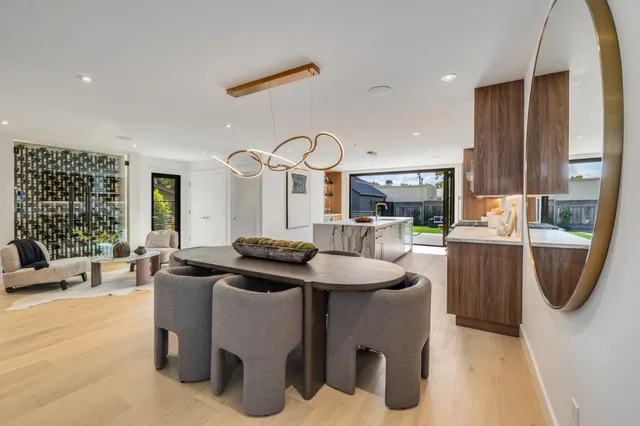 $4,298,000 | 139 Victoria Road, Burlingame, CA 94010